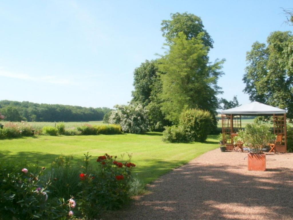 Chambres D'Hotes - Domaine Des Perrieres Crux-la-Ville ภายนอก รูปภาพ
